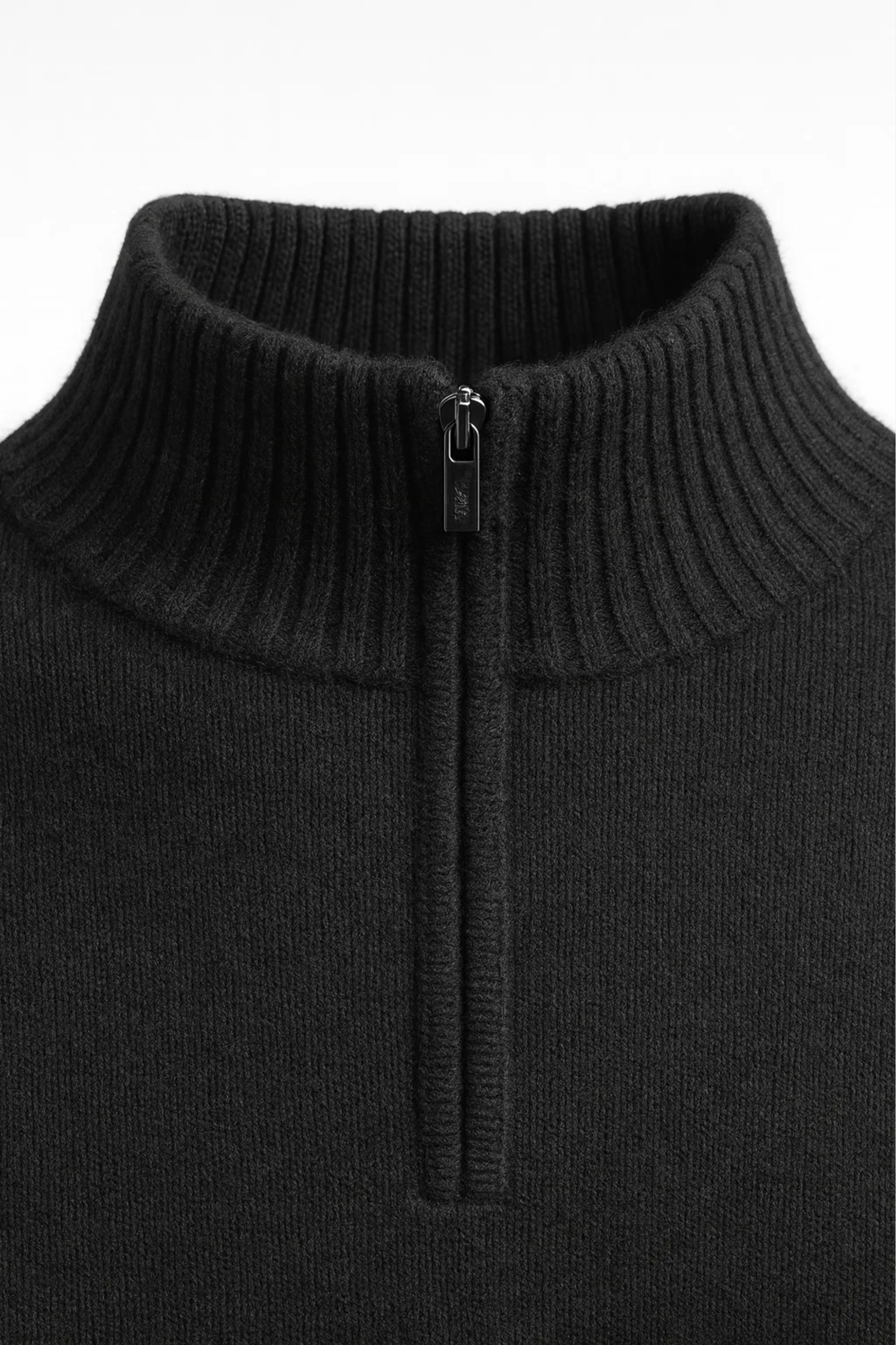 Enrico Half Zip Black