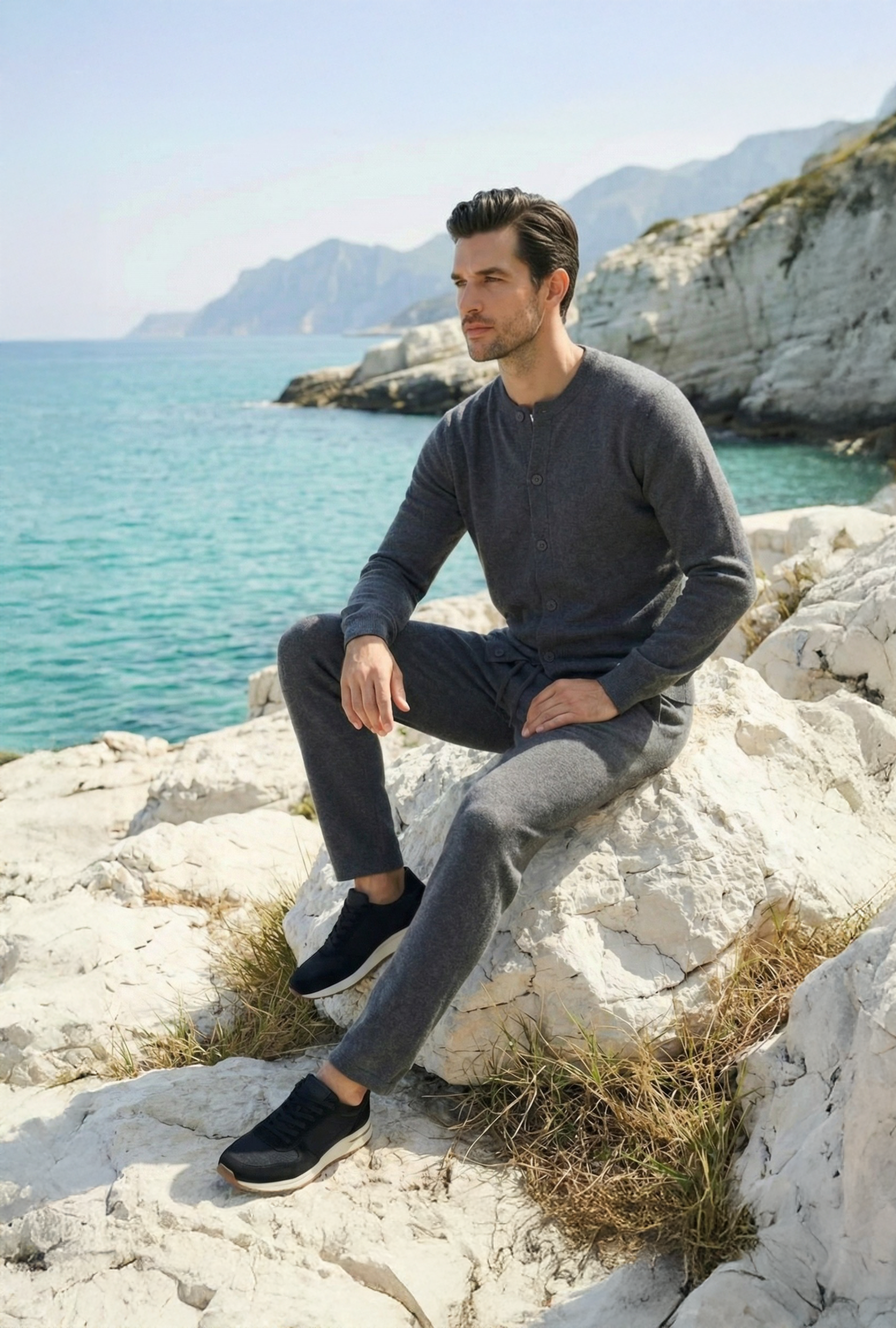 Arlino Buttoned Set Dark Grey