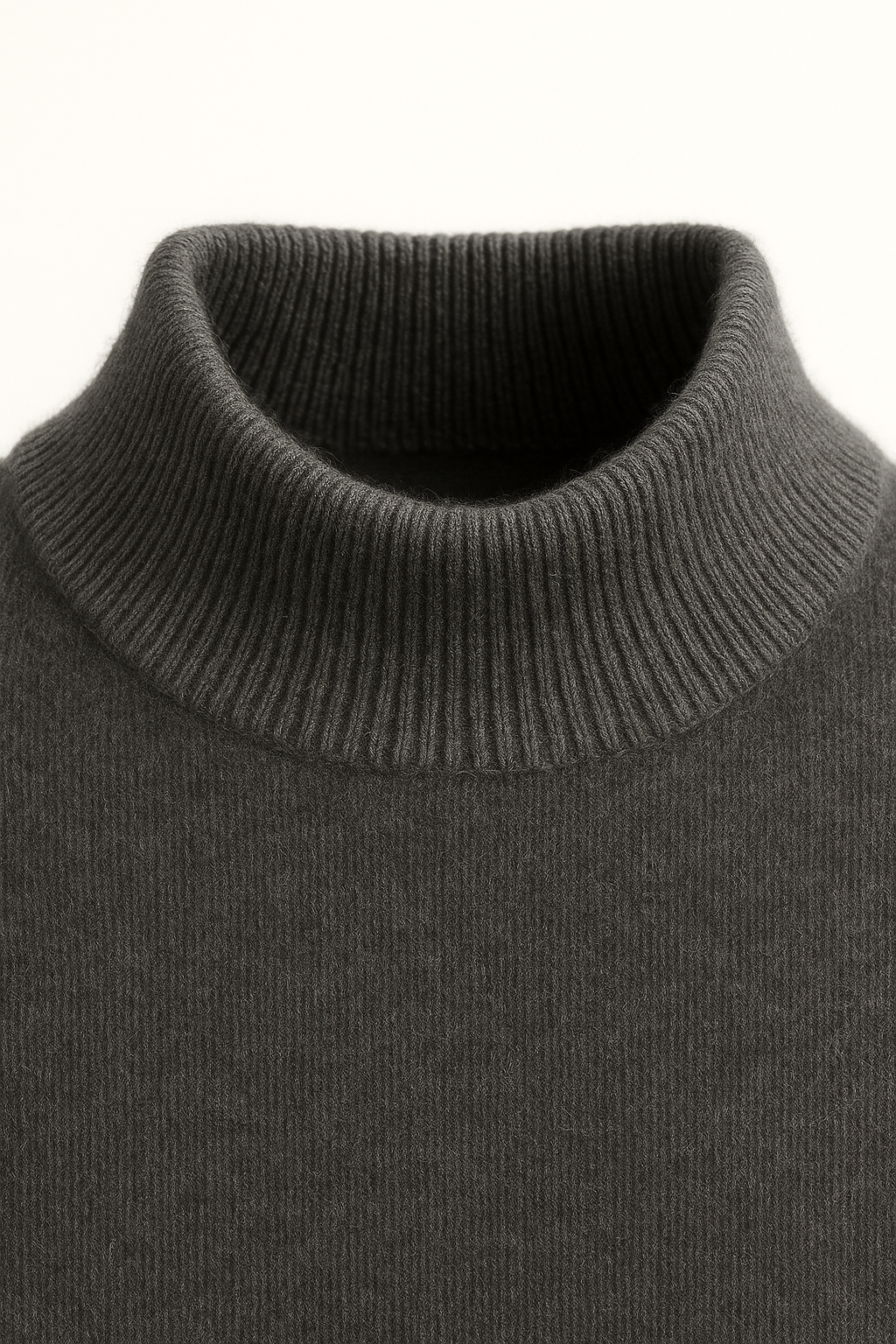 Vantori Mock Neck Knit Dark Grey