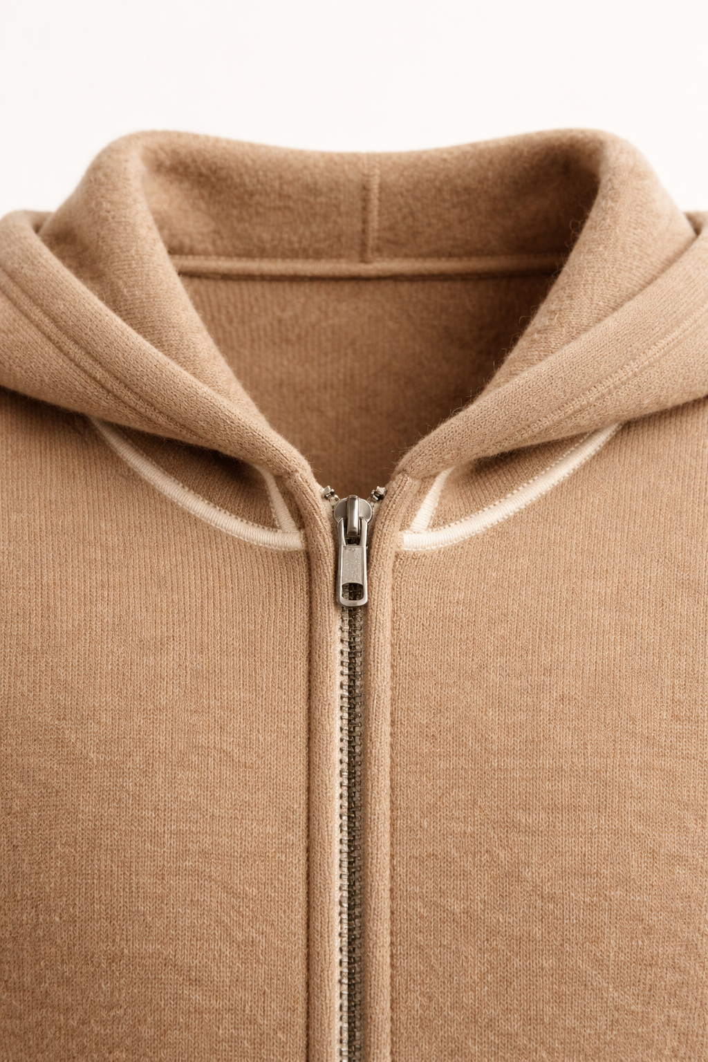 Leonis Cashmere Set Beige