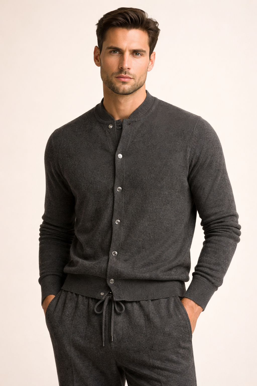 Silvio Wool Button Set Dark Grey