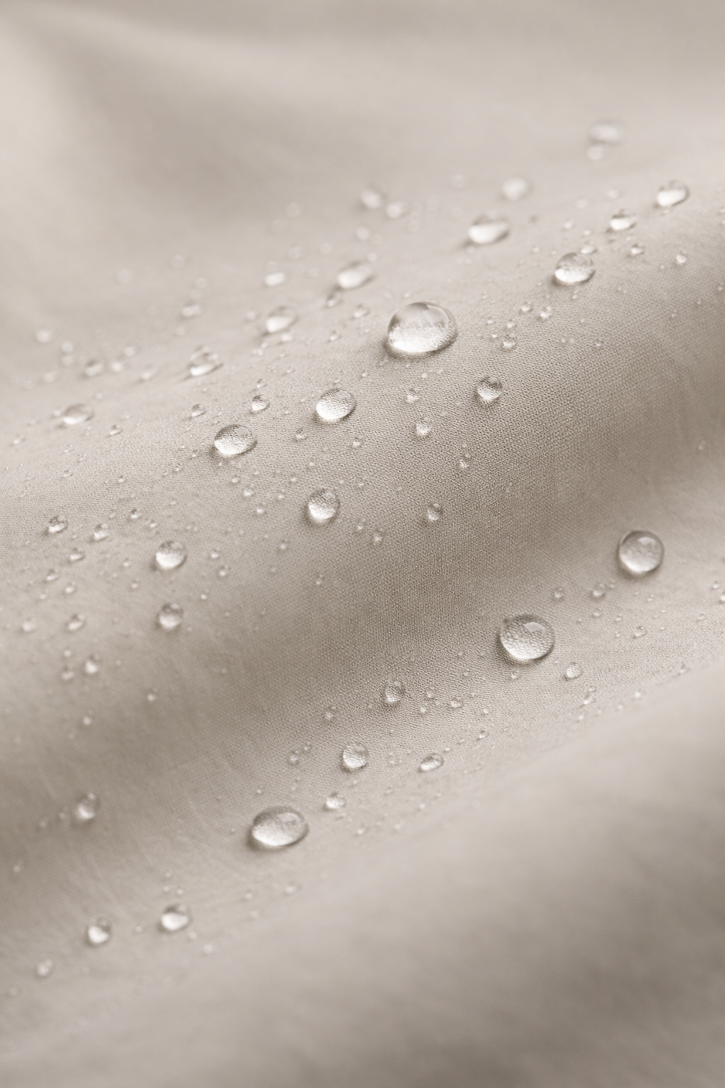 Leonis Reversible Vest Ivory